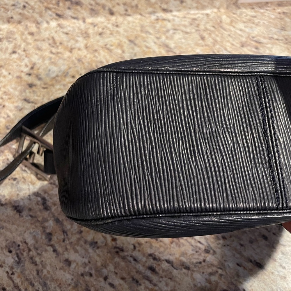 Fendi FF Vintage Crossbody / Shoulder Bag - Picture 11 of 16